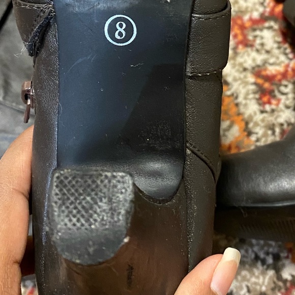 Heeled Boots - Picture 4 of 5